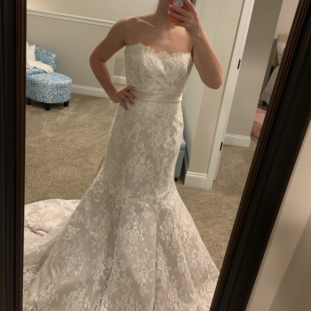 Allure Bridals 9117
